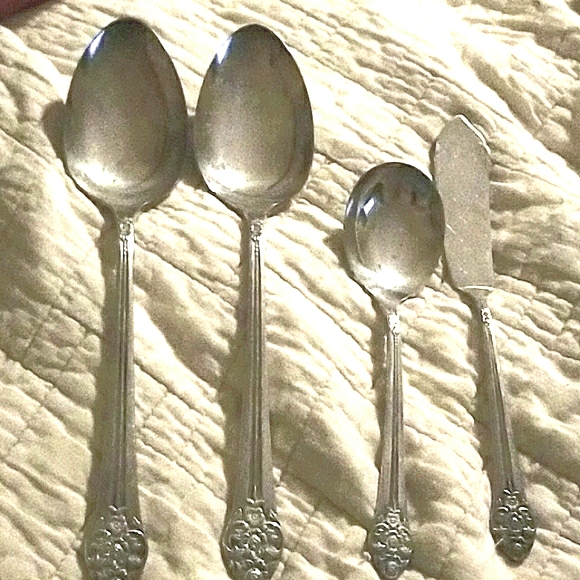 SOLD Plantation Flatware. SOLD - Picture 5 of 5